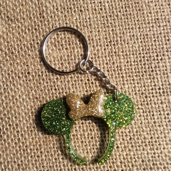 Glittery Keychain - Picture 1 of 3